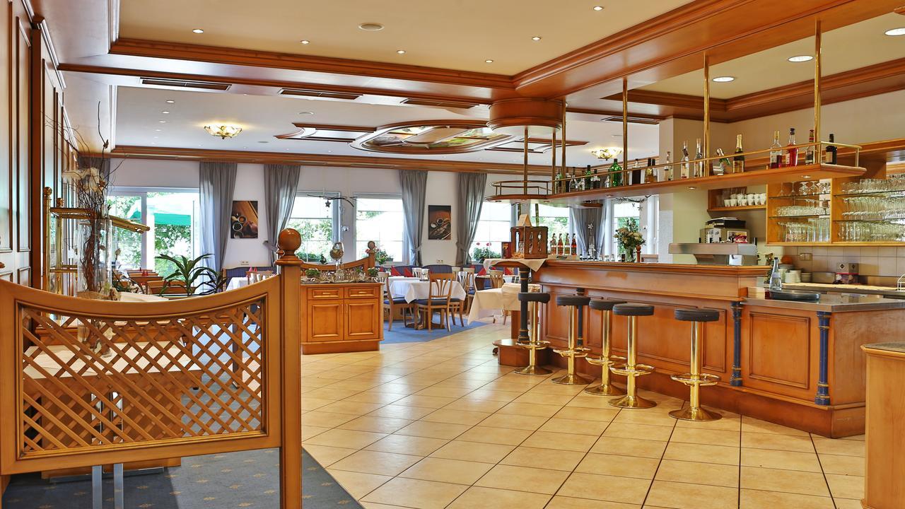 Hotel Alznauer Hof Гомаринген Экстерьер фото