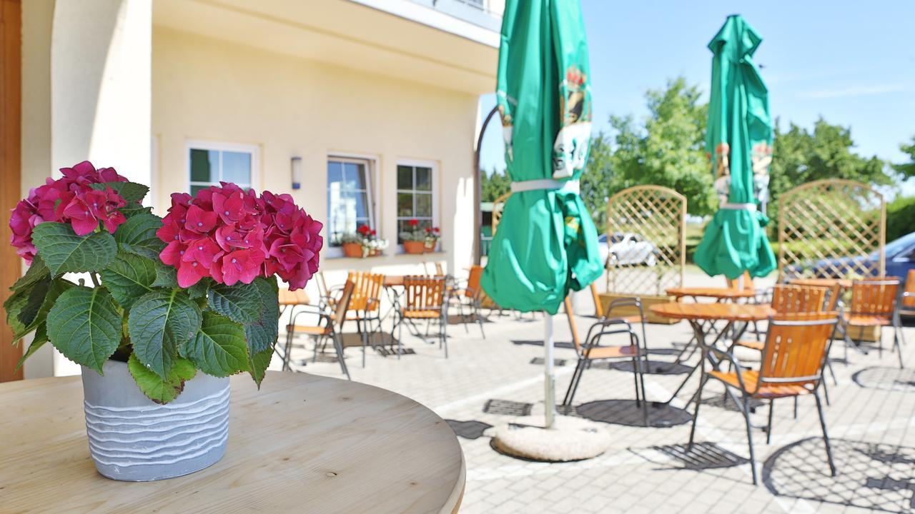 Hotel Alznauer Hof Гомаринген Экстерьер фото